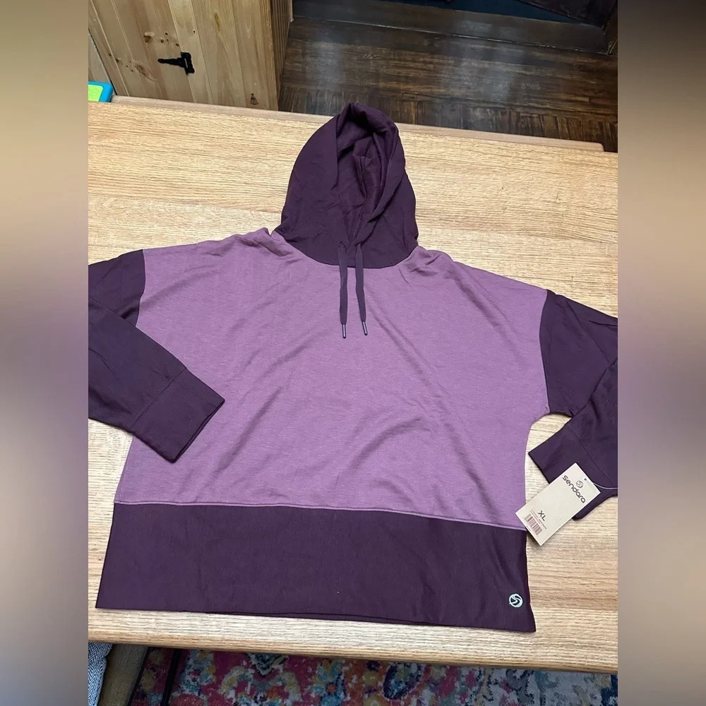 Sendara NWT purple color block hoodie sz XL